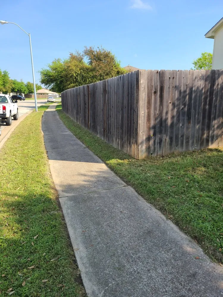 Trusted yard cleanup service experts serving Round Rock, TX - Dependable Christian Man Lawn Care