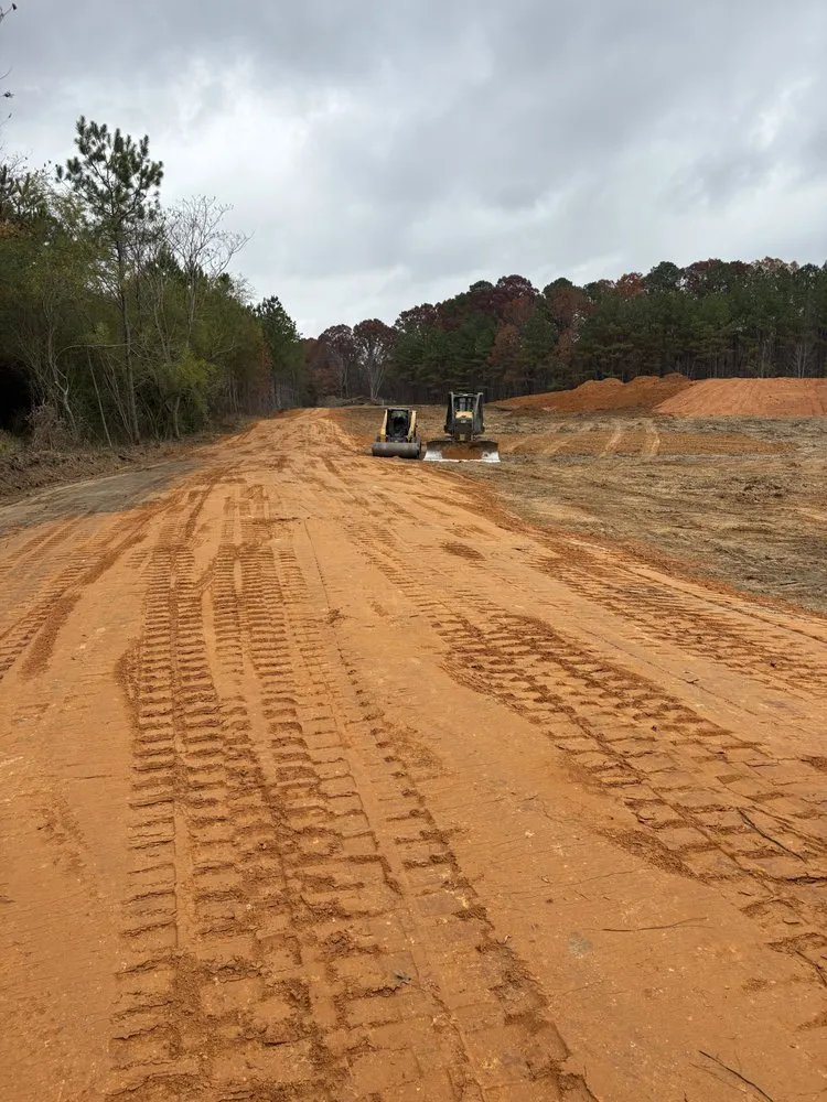Professional yard maintenance in Booneville, MS by Dependable Dozer Work