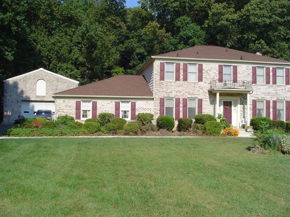 Affordable garden landscaping in Ocean Isle Beach, NC by Dependable Landcare