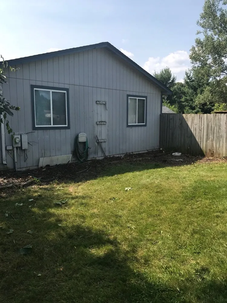 Top-rated yard cleanup service in Clarkston, MI by Dependable Lawn & Landscaping