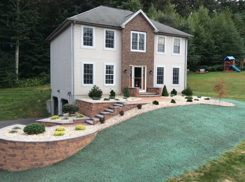 Custom lawn mowing service in Harwinton, CT - Dependable Lawn Care & Landscaping