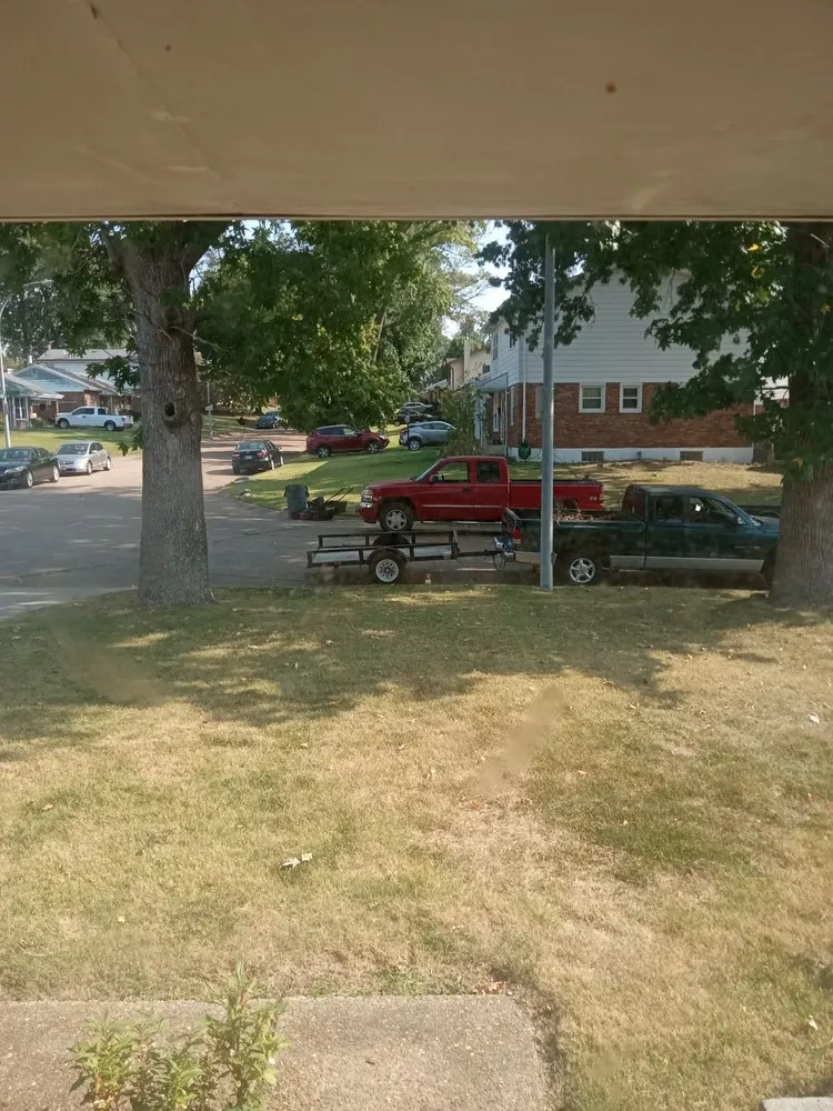 Local landscape design in Saint Louis, MO by Dependable Lawn Care Snowplowi