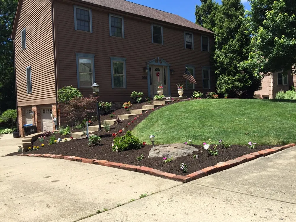 Custom residential landscaping for beautiful yards across Pittsburgh, PA - Dependable Lawn Services