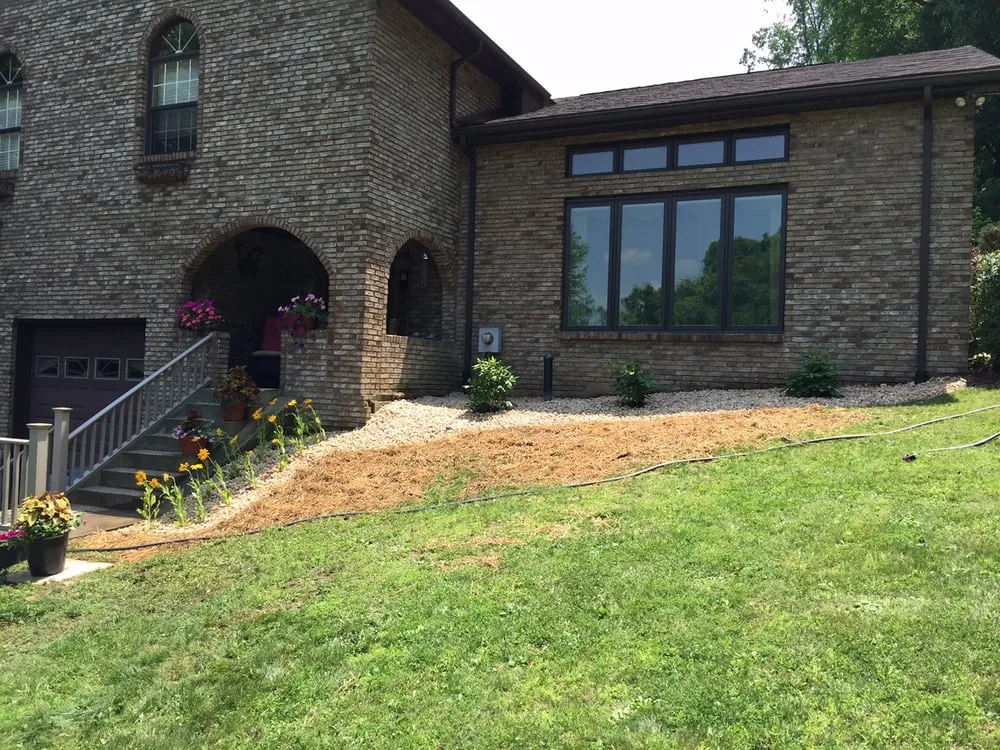 Affordable lawn care service in Pittsburgh, PA by Dependable Lawn Services