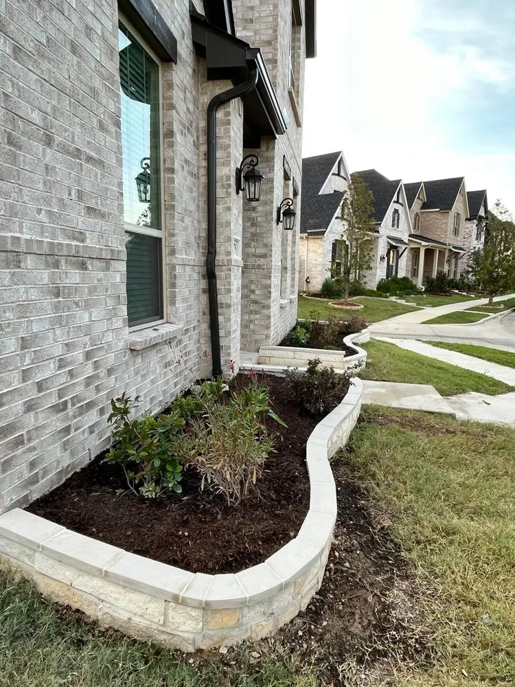 Reliable garden landscaping near you in Dallas, TX by Dequez Landscaping