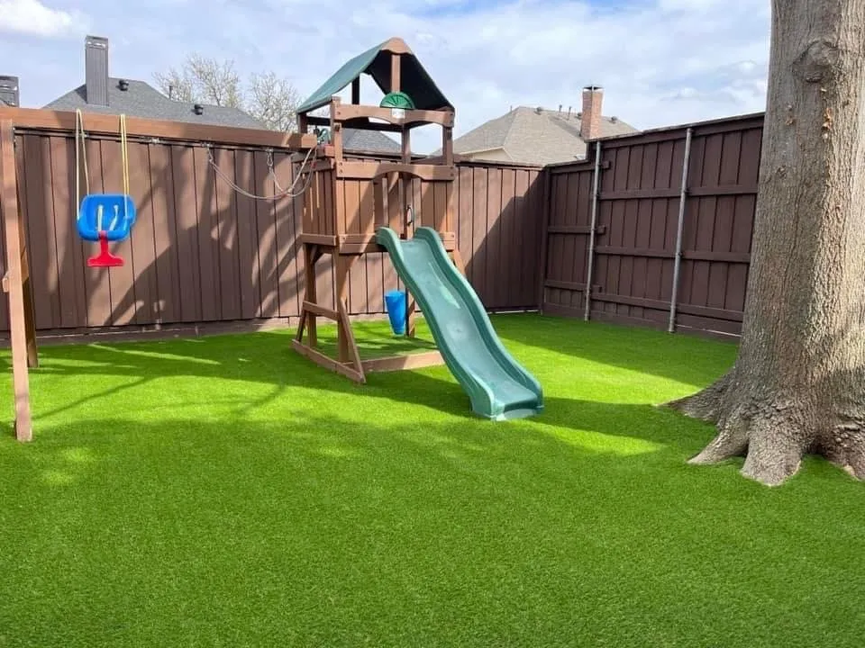 Custom residential landscaping in Dallas, TX by Dequez Landscaping