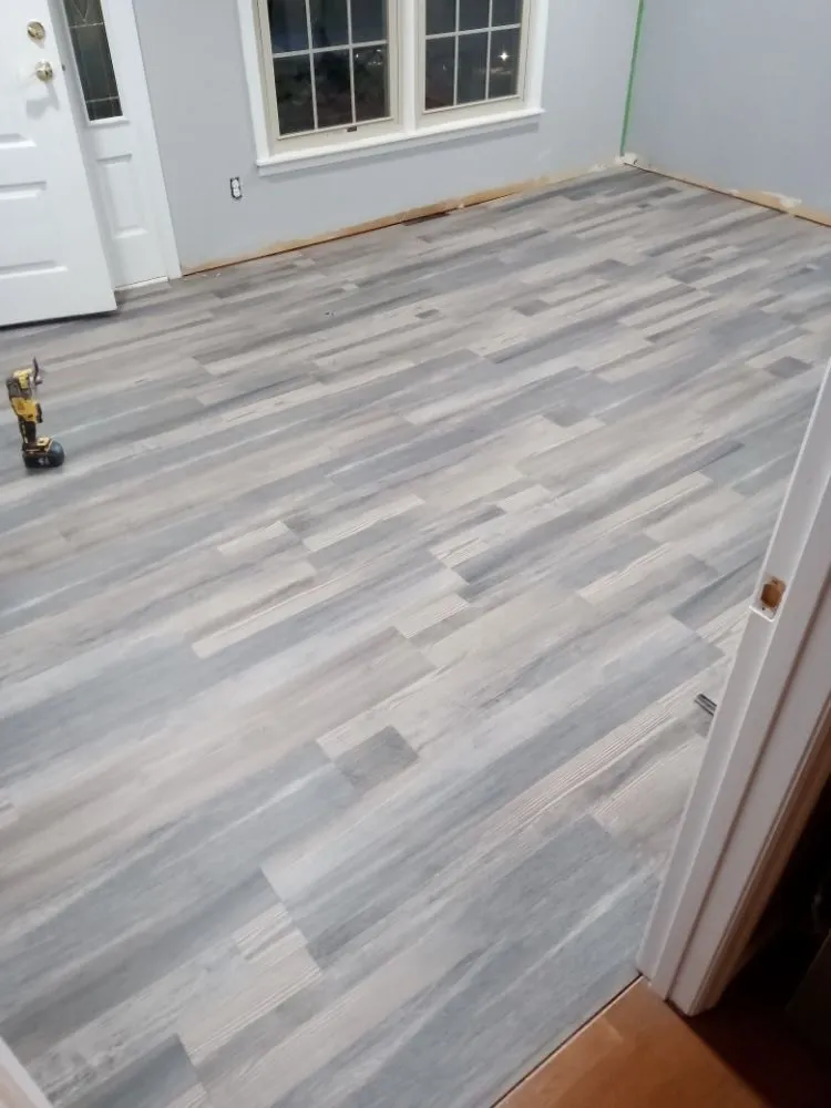 Affordable lawn care service near you in Columbia, TN by Derek Jones Handyman Services