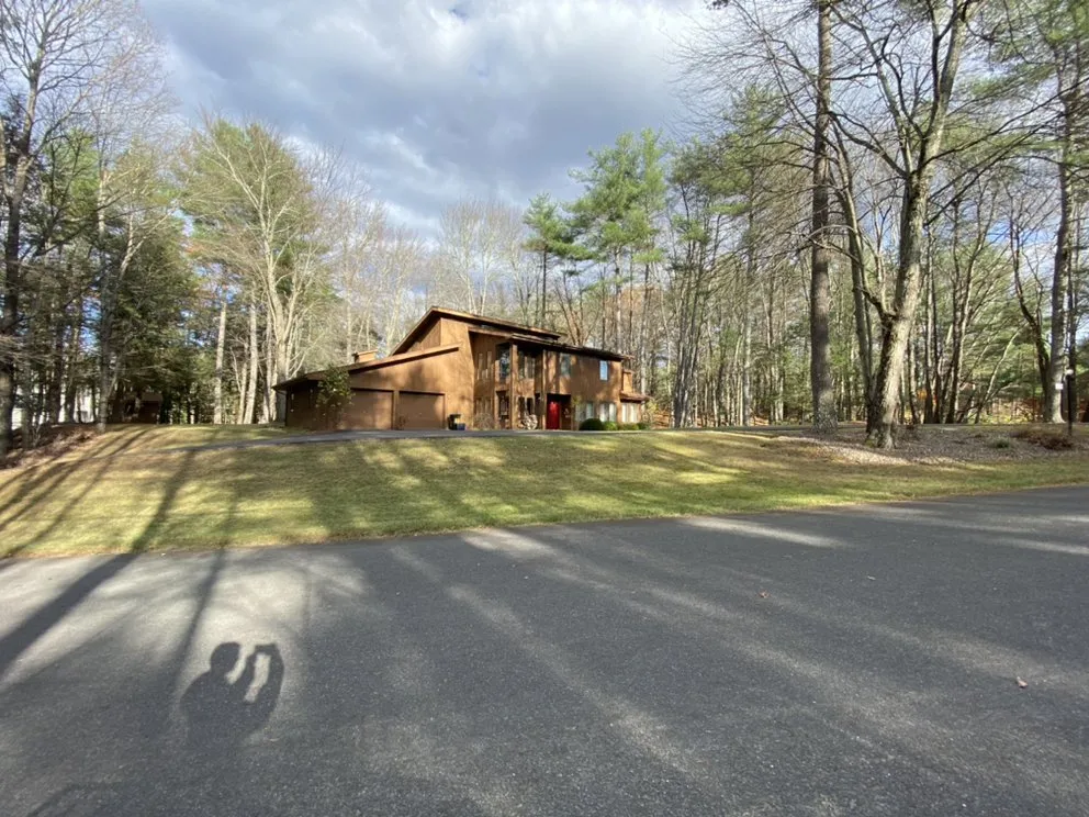 Reliable garden landscaping experts serving Hurley, NY - Derek's Lawn Maintenance