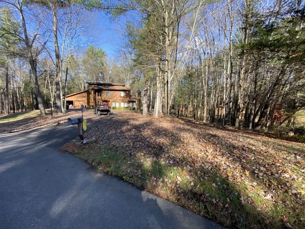 Professional lawn care service in Hurley, NY - Derek's Lawn Maintenance