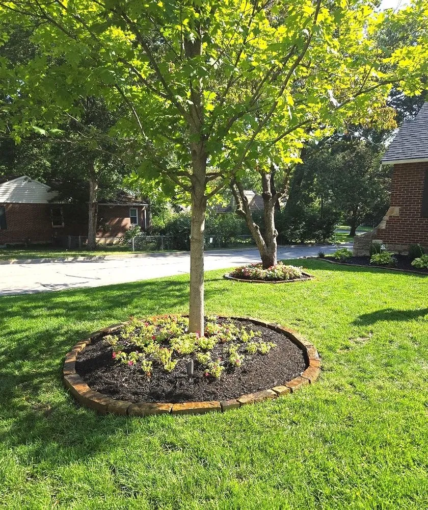Custom residential landscaping in Kansas City, MO - DeRocher's Lawn Salon