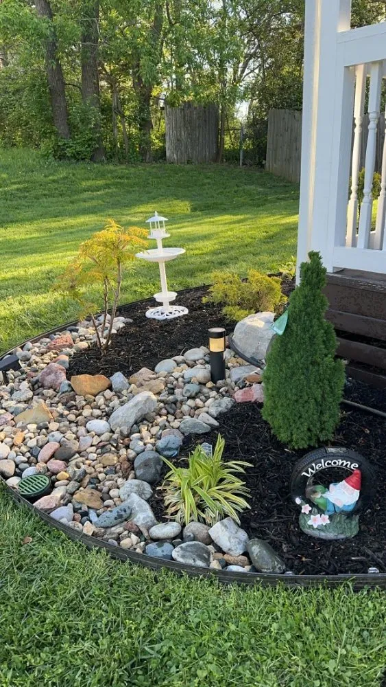 Reliable yard cleanup service for beautiful yards across Kansas City, MO - DeRocher's Lawn Salon