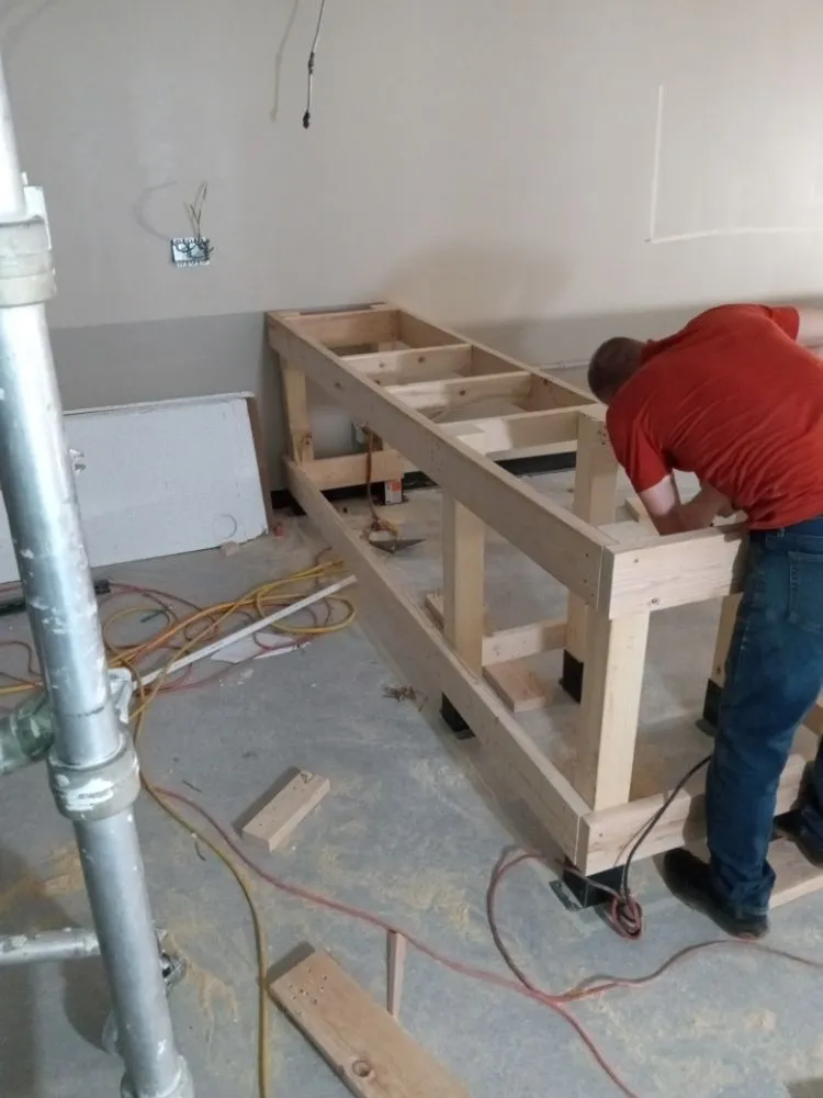 Custom yard maintenance for beautiful yards across Siloam Springs, AR - DeRo's Construction