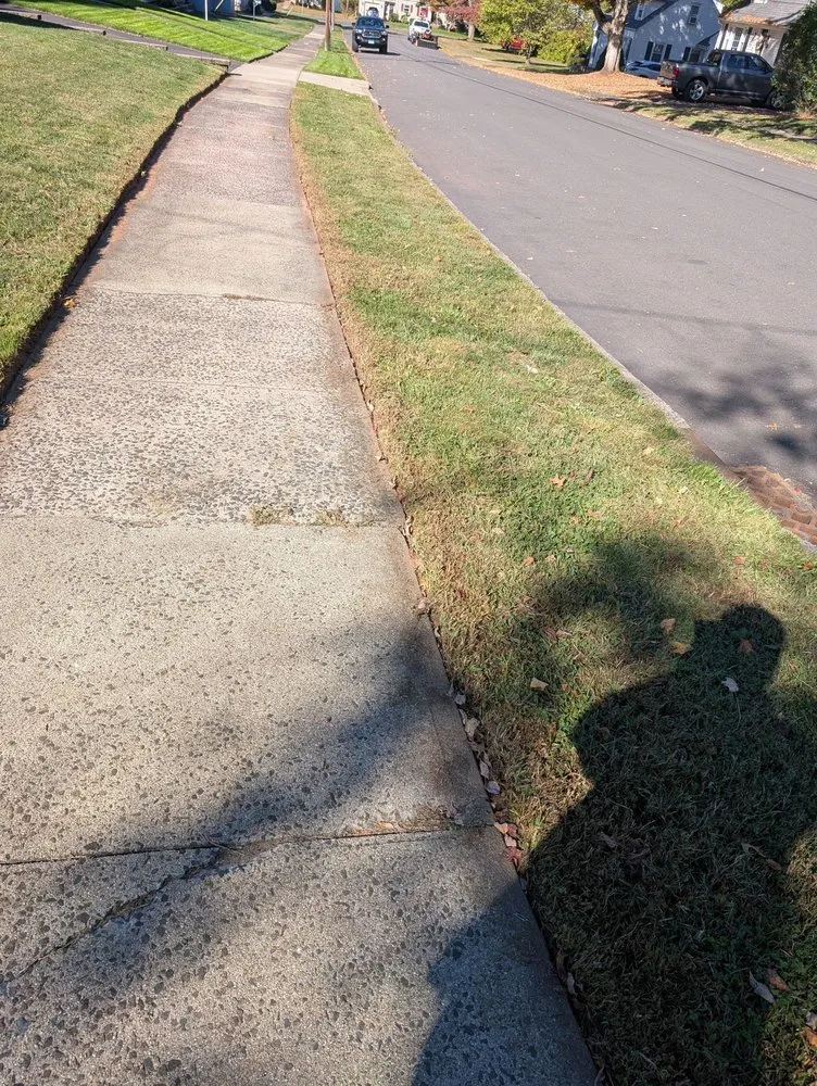 Local yard maintenance near you across New Haven, CT - Derrex Landscaping