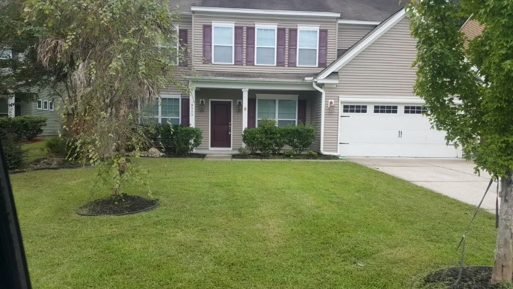 Affordable landscape installation in Charleston, SC - Derrick Gadsden’s Lawn Care And More