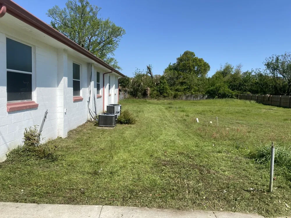 Expert outdoor landscaping in Pensacola, FL by Derrick Smith Jr Lawn Care Service