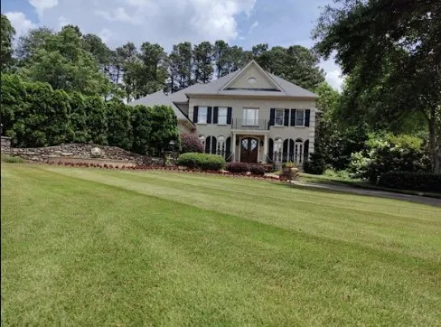 Expert landscape installation near you across Spartanburg, SC - Derrick's Green and Clean Services