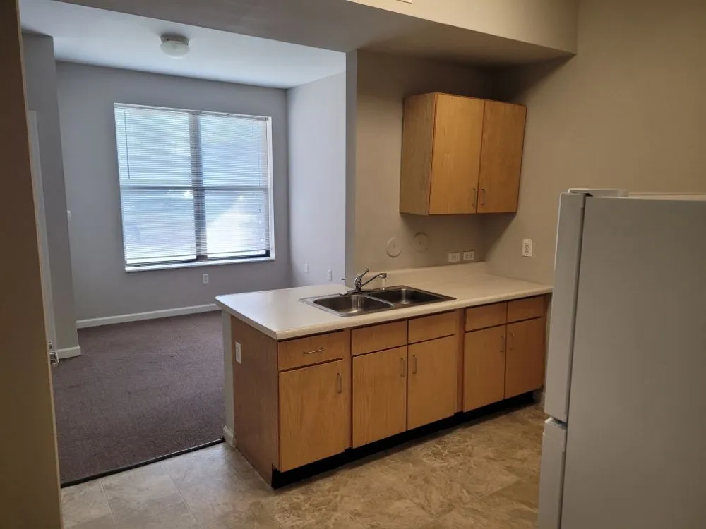 Local yard cleanup service experts serving Florissant, MO - Derrickson Construction