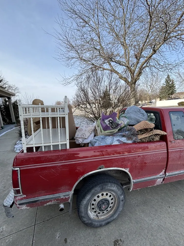 Affordable landscape design for beautiful yards in Pleasant Prairie, WI by Derring’s