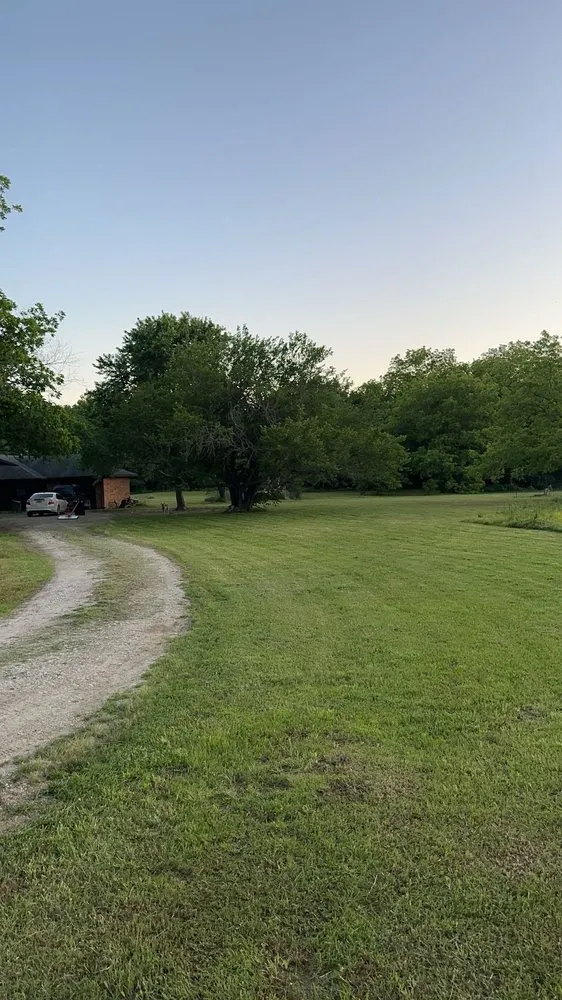 Trusted landscaping services for outdoor upgrades across Holdenville, OK - D&E’s Lawn Care