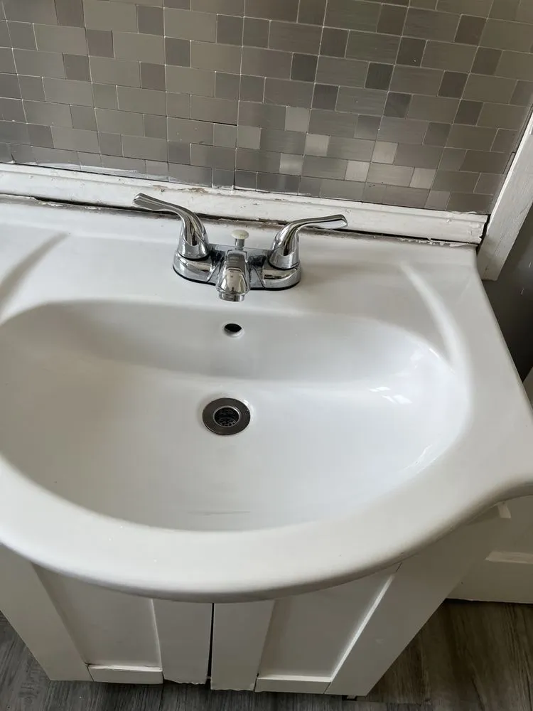 Custom lawn mowing service experts serving Des Moines, IA - Des Moines Smart Solution