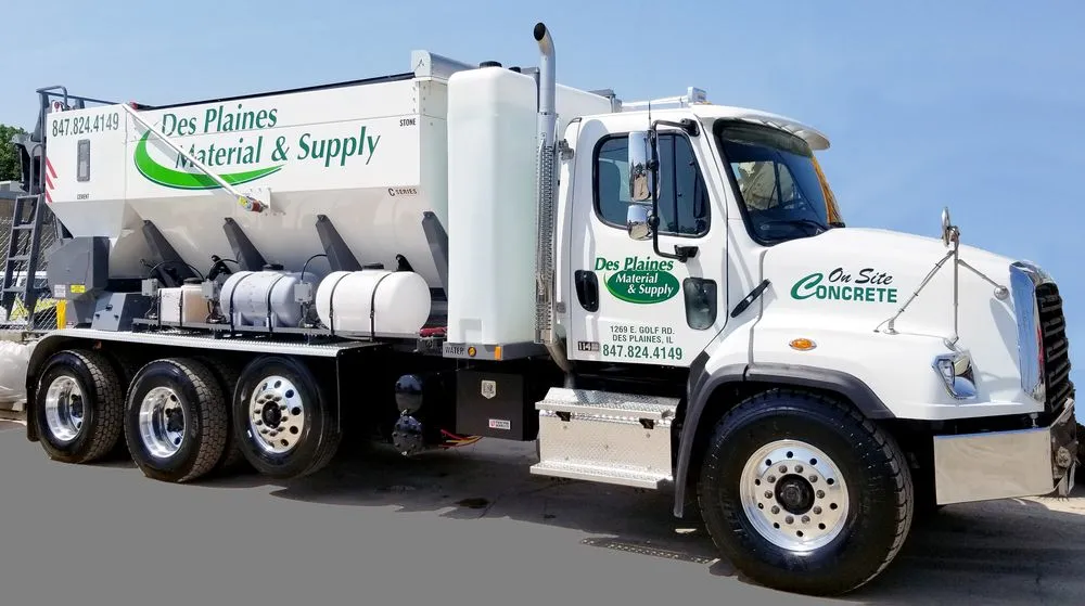 Expert yard maintenance for year-round maintenance in Des Plaines, IL by Des Plaines Material & Supply