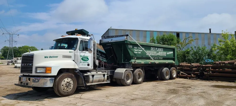 Trusted yard maintenance for year-round maintenance in Des Plaines, IL by Des Plaines Material & Supply