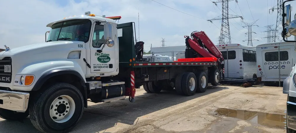 Affordable garden landscaping experts serving Des Plaines, IL - Des Plaines Material & Supply