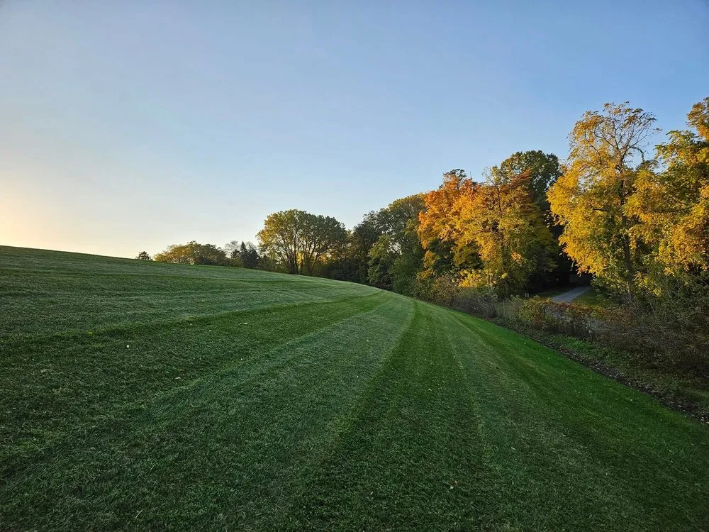 Professional garden landscaping in Erie, PA - Desantis outdoor service