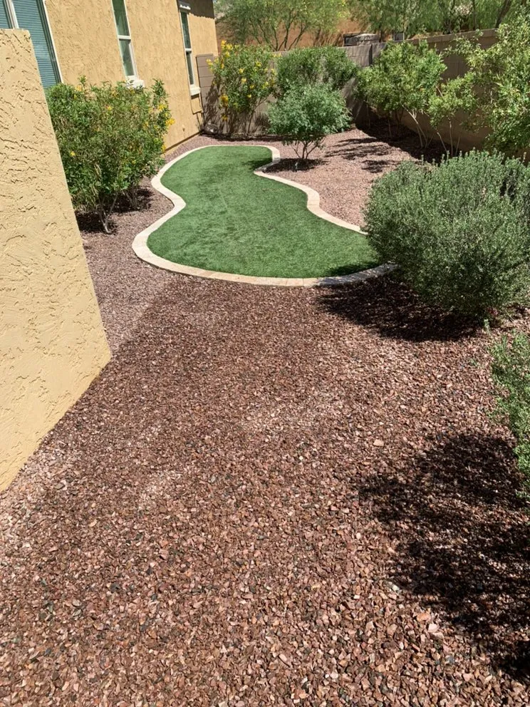 Reliable residential landscaping experts serving Phoenix, AZ - Descendants Landscaping