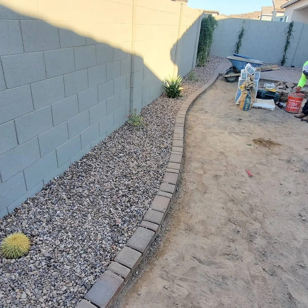 Reliable yard cleanup service with custom design in Phoenix, AZ by Desert Bloom Hardscaping