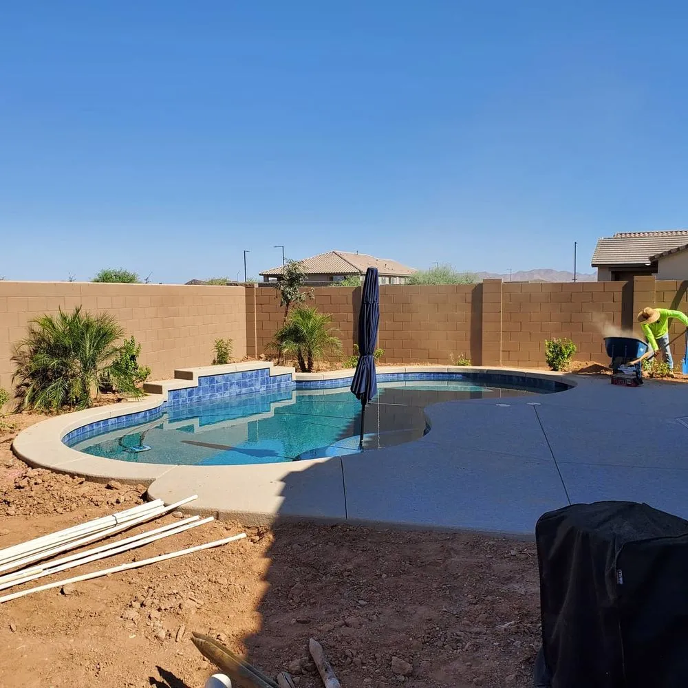 Local residential landscaping experts serving Phoenix, AZ - Desert Bloom Hardscaping