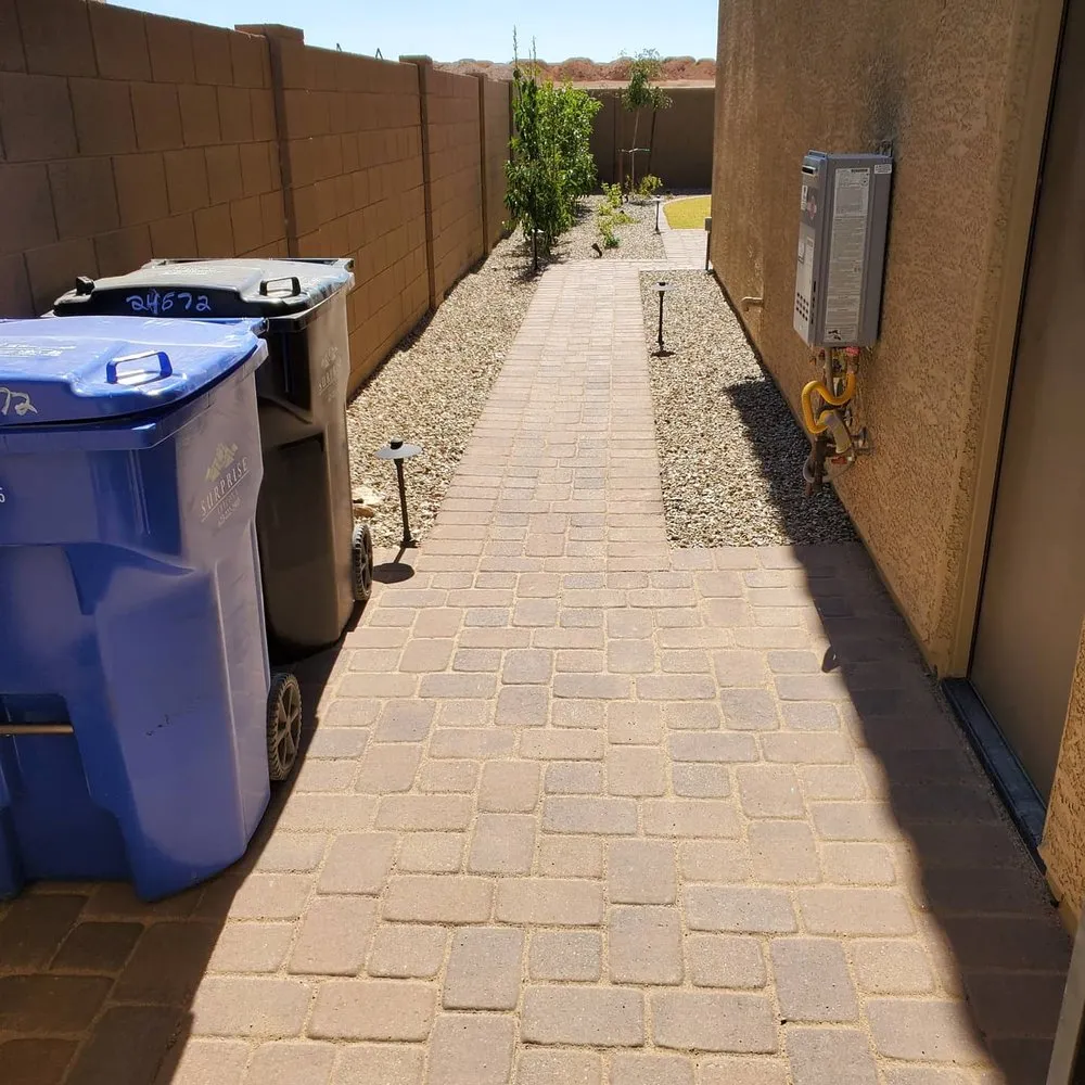 Top-rated yard maintenance in Phoenix, AZ - Desert Bloom Hardscaping