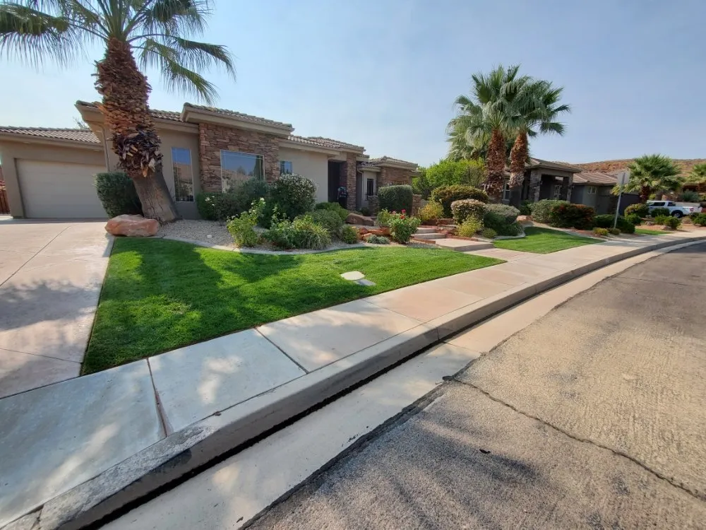 Reliable lawn care service in Hurricane, UT - Desert Canvas Lawn & Property