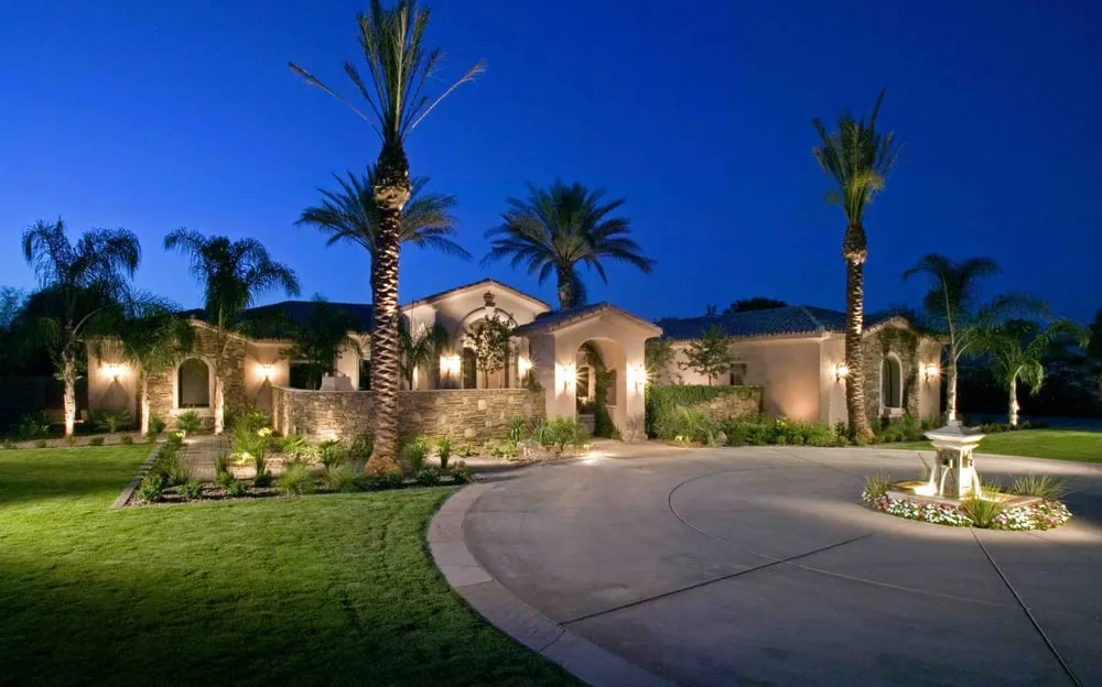 Custom lawn care service in Tempe, AZ - Desert Designer Landscape & Development