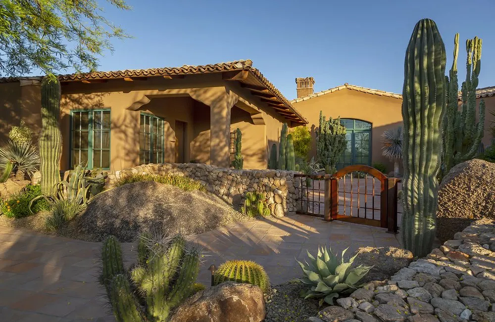 Top-rated residential landscaping experts serving Cave Creek, AZ - Desert Foothills Landscape