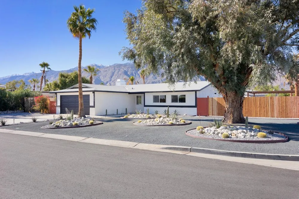 Professional yard cleanup service for beautiful yards in Indio, CA by Desert Innovations Landscape