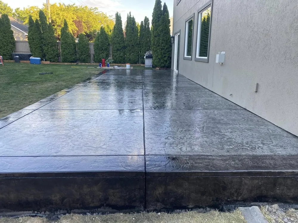 Custom yard maintenance for year-round maintenance in Pasco, WA by Desert Jewel