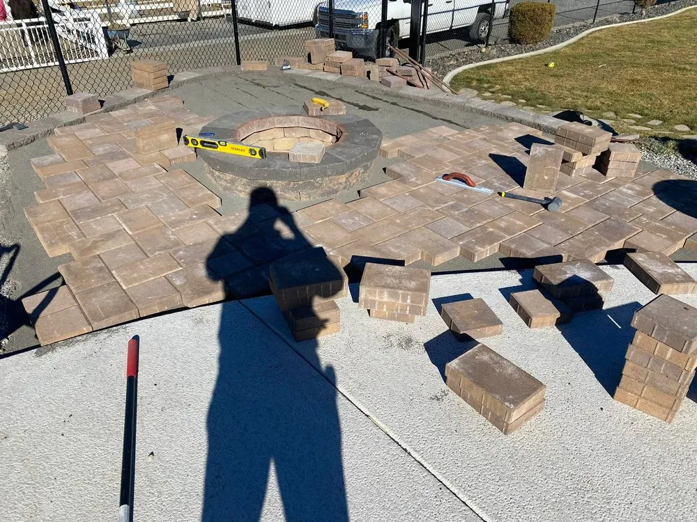 Professional yard cleanup service in Pasco, WA by Desert Jewel