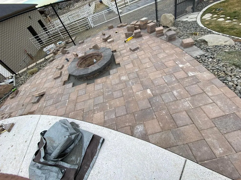 Local yard maintenance for homes in Pasco, WA by Desert Jewel