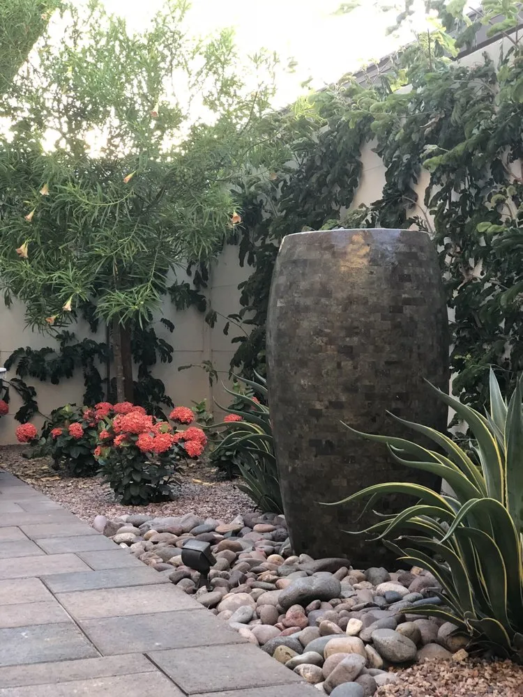 Local residential landscaping experts serving La Quinta, CA - Desert Landscape Associates