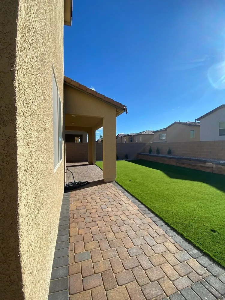 Top-rated yard cleanup service in Las Vegas, NV by Desert Oasis Landscape Construction