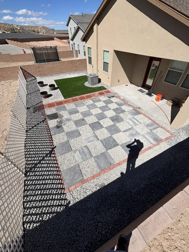 Professional residential landscaping in Albuquerque, NM by Desert Oasis Landscaping