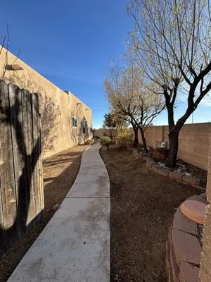 Desert Oasis Landscaping Logo