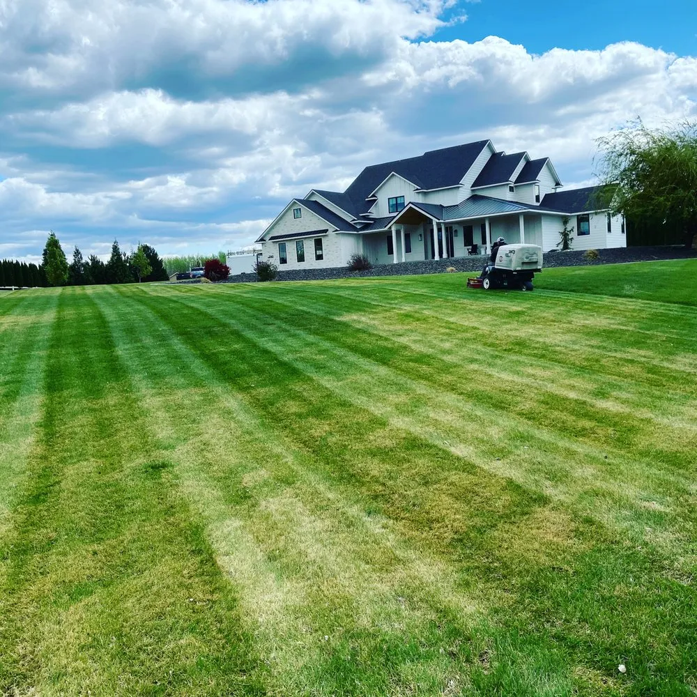 Trusted lawn mowing service for residential properties in Kennewick, WA by Desert Oasis Lawn Care