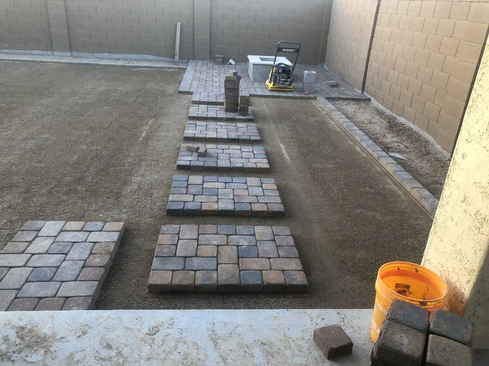 Trusted yard cleanup service for beautiful yards across Phoenix, AZ - Desert Outdoor Landscaping + Remodeling