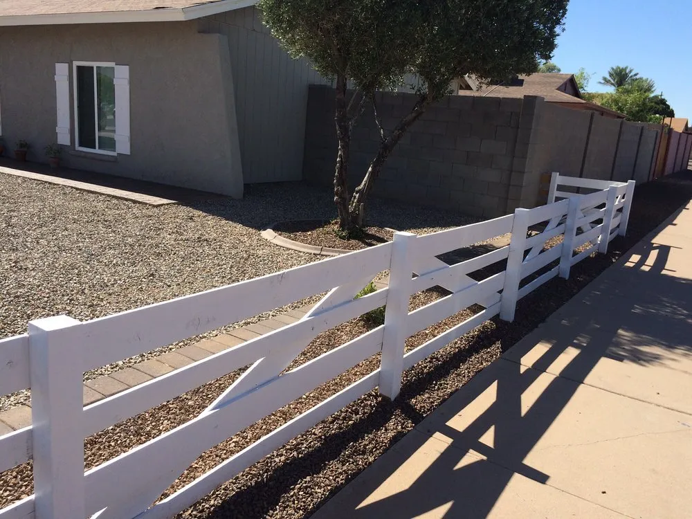 Professional outdoor landscaping in Phoenix, AZ - Desert Outdoor Landscaping + Remodeling