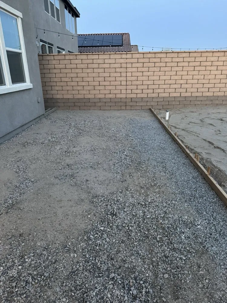 Local yard maintenance experts serving Palm Springs, CA - Desert Pros Landscape