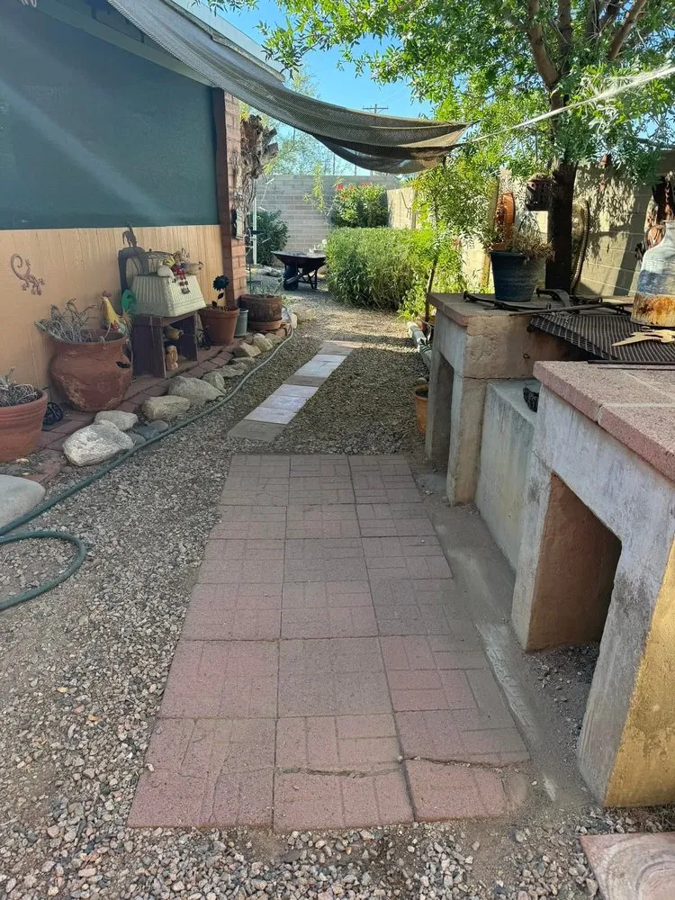 Top-rated garden landscaping experts serving Tucson, AZ - Desert Rat Landscapers