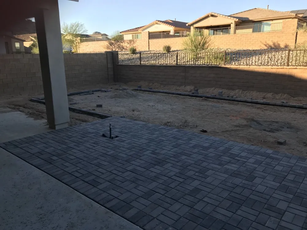 Custom lawn care service with custom design in Phoenix, AZ by Desert Restoration