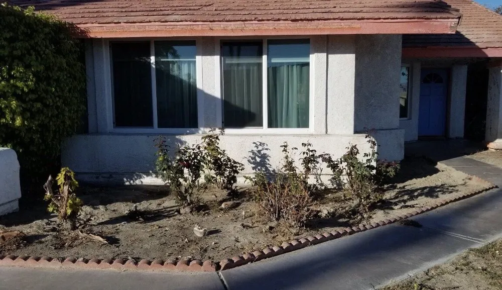 Local lawn mowing service in Cathedral City, CA - Desert Rose Landscaping